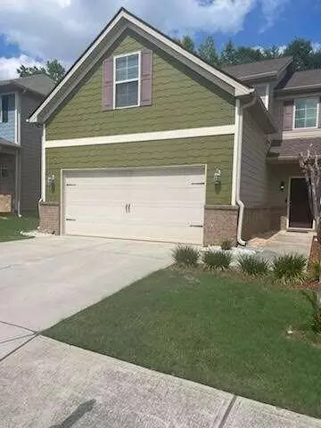2496 Oakleaf Rdg, Lithonia, GA 30058