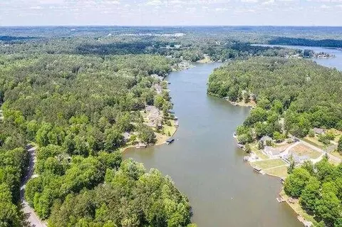 2027 Lakeview Pkwy, Villa Rica, GA 30180