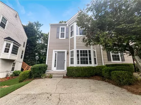 5319 Pinnacle Peak Ln, Norcross, GA 30071