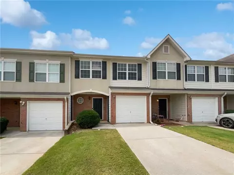 675 Georgetown Ln, Jonesboro, GA 30236