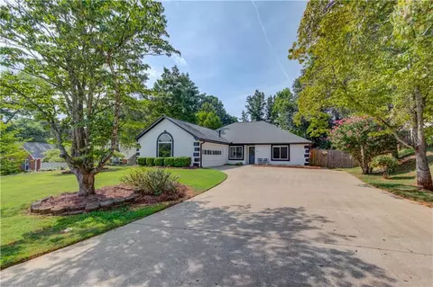 3111 Governors Ave, Duluth, GA 30096