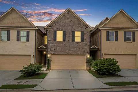 326 Cashes Ct, Lilburn, GA 30047