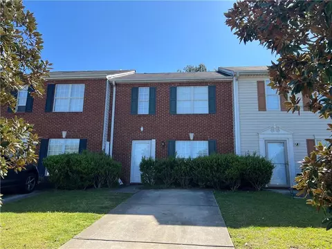 7752 Bernardo Dr, Riverdale, GA 30296