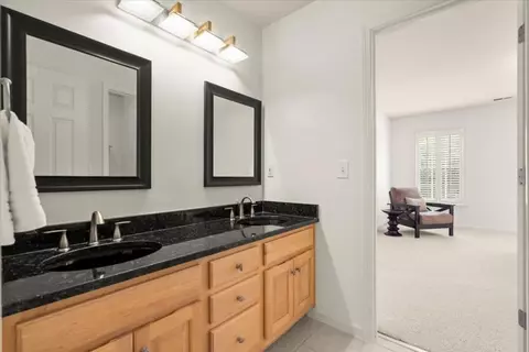 Bath - 75 Oakhurst Leaf Dr, Milton, GA 30004 photo 2 of 6