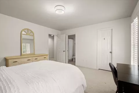 Bedroom - 75 Oakhurst Leaf Dr, Milton, GA 30004 photo 6 of 11
