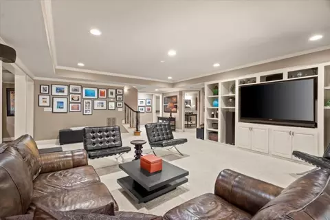 Living - 75 Oakhurst Leaf Dr, Milton, GA 30004 photo 4 of 5