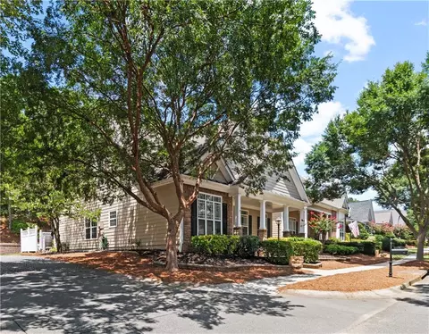 829 Scales Rd, Suwanee, GA 30024