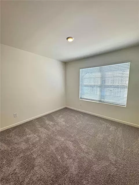 55 Ingleton Dr, Winder, GA 30680 photo 9