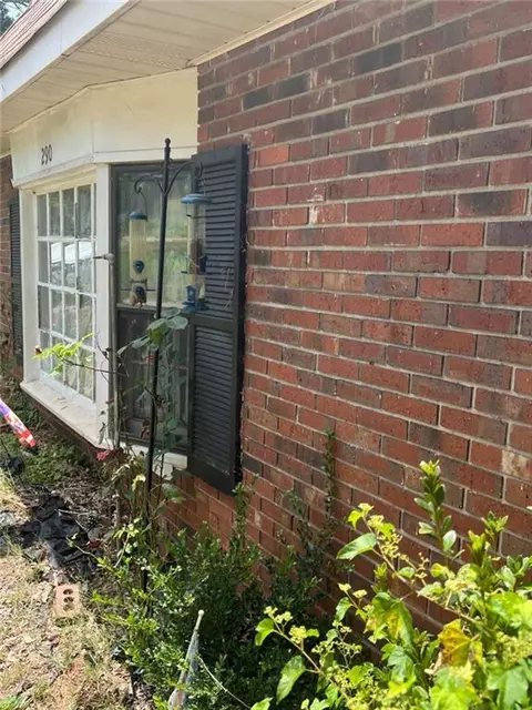 290 Pine Ave, Commerce, GA 30529 photo 6