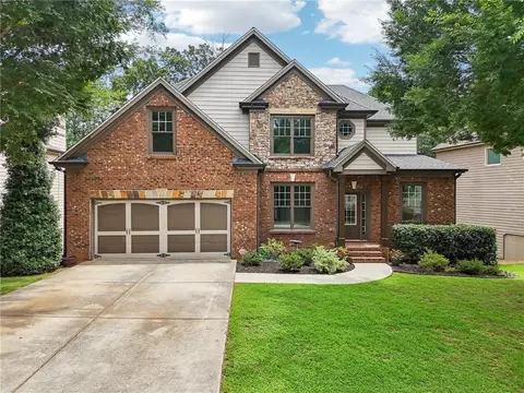 1458 Squire Hill Ln, Lawrenceville, GA 30043
