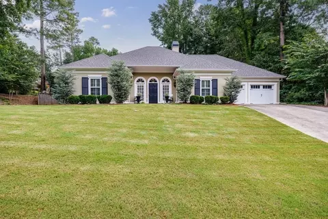 4017 Almond Ct, Marietta, GA 30062