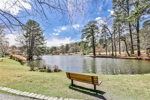 26 Devon Ln, Avondale Estates, GA 30002 photo 20