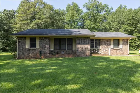 90 Brookwood Dr, Covington, GA 30014