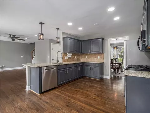 2405 Compton Pl, Suwanee, GA 30024 photo 14