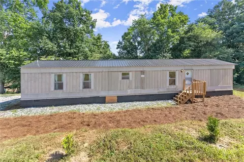 215 Vernons Vw, Dahlonega, GA 30533