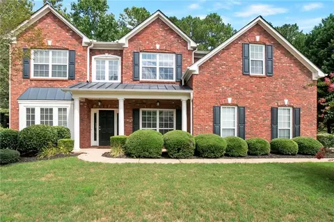 25 S Links Dr, Covington, GA 30014