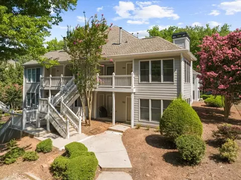 704 Hollyfax Cir, Sandy Springs, GA 30328