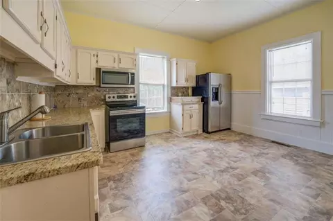 58 Poplar St, Porterdale, GA 30014 photo 12