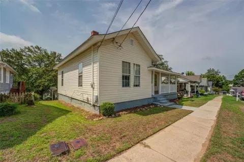 58 Poplar St, Porterdale, GA 30014 photo 3
