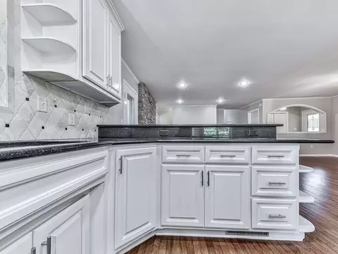 Kitchen - 830 Scott Rd, Canton, GA 30115 photo 3 of 9