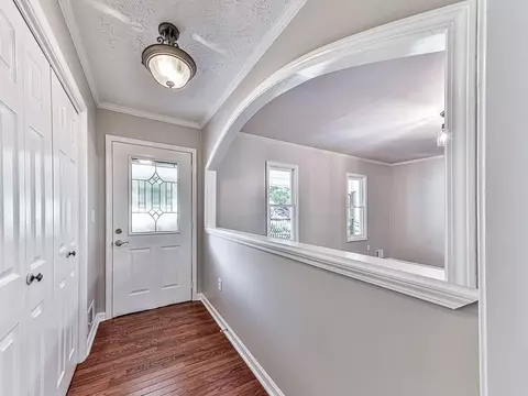 Entry Way - 830 Scott Rd, Canton, GA 30115 photo 2 of 2