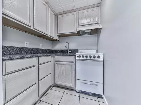 Kitchen - 830 Scott Rd, Canton, GA 30115 photo 8 of 9
