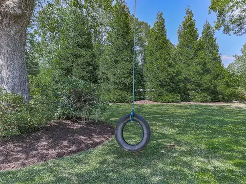 Exterior - 830 Scott Rd, Canton, GA 30115 photo 6 of 32