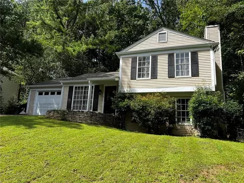 10480 Ash Rill Dr, Alpharetta, GA 30022