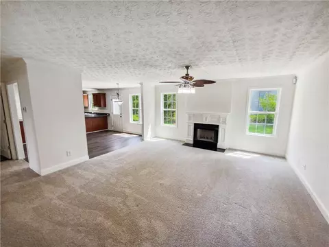604 Ivanhoe Close, Mcdonough, GA 30253 photo 3
