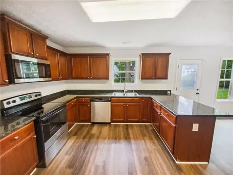 604 Ivanhoe Close, Mcdonough, GA 30253 photo 6