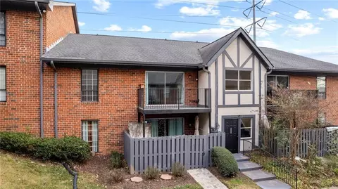 6851 Roswell Rd #B8, Sandy Springs, GA 30328