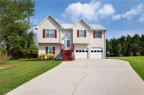 216 Silverthorn Way, Cedartown, GA 30125