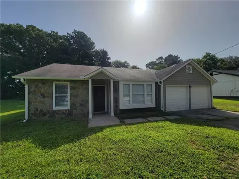 939 Country Oaks Ct, Lawrenceville, GA 30044