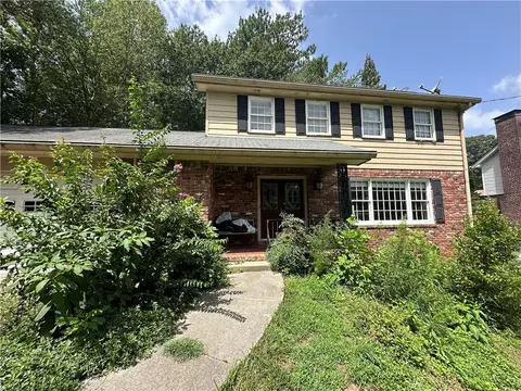 5012 Chestnut Forest Ln, Atlanta, GA 30360