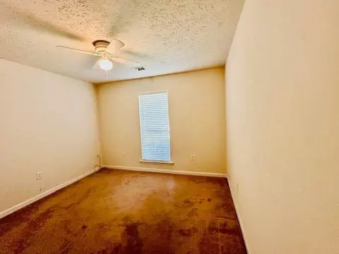 255 Overlook Dr, Covington, GA 30016 photo 5