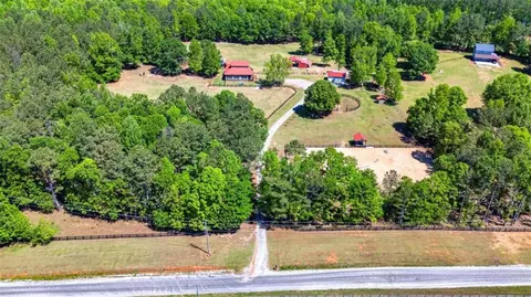 1000 Emmett Young Rd, Newnan, GA 30263