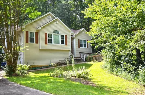 78 Live Oak Ct, Dallas, GA 30157