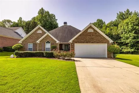 254 Meridian Dr, Stockbridge, GA 30281