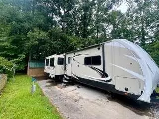 12 Bear Lovers Ct, Cleveland, GA 30528