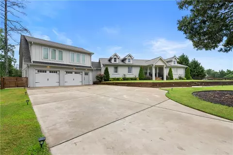 587 Hoyt King Rd, Bethlehem, GA 30620