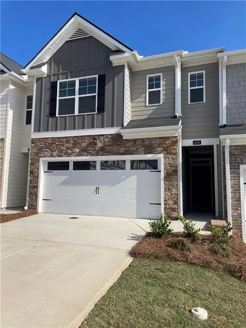 338 Elgin Dr, Lawrenceville, GA 30045