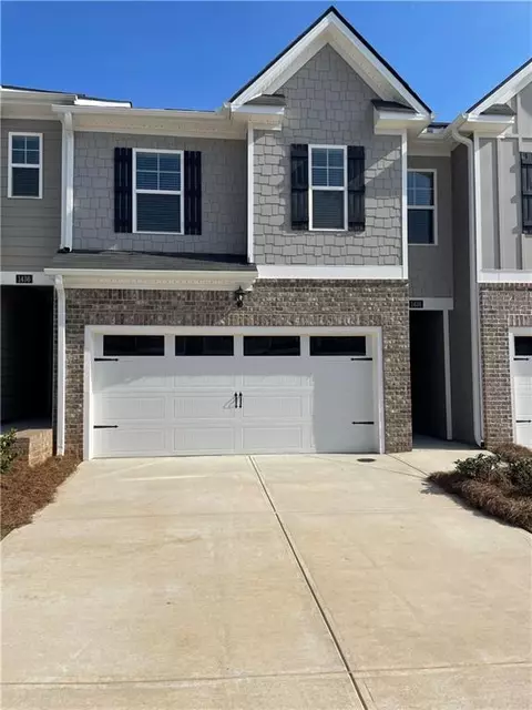1422 Gray Branch Dr, Lawrenceville, GA 30045
