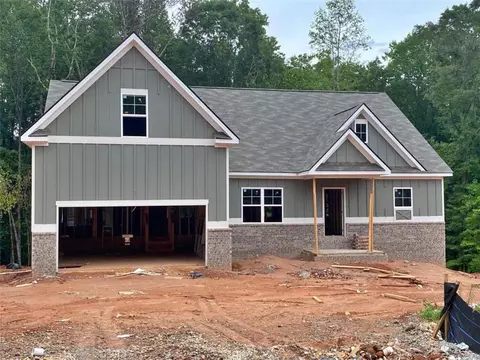 221 Westminster Ct, Winder, GA 30680