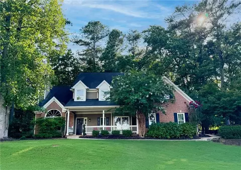 5037 Chapel Lake Cir, Douglasville, GA 30135