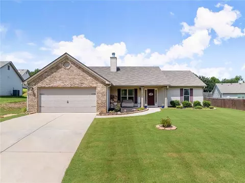 139 Brookside Pl, Lula, GA 30554