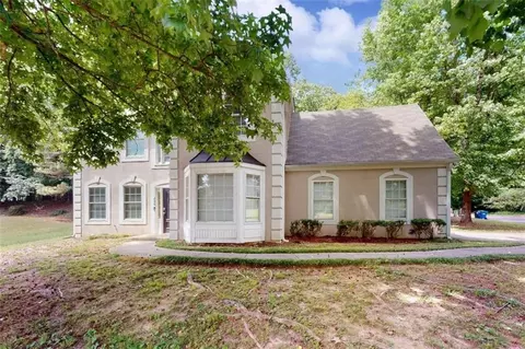 200 Easton Dr, Atlanta, GA 30331
