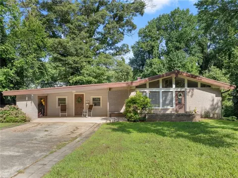 1021 Camp Creek Rd, Cornelia, GA 30531