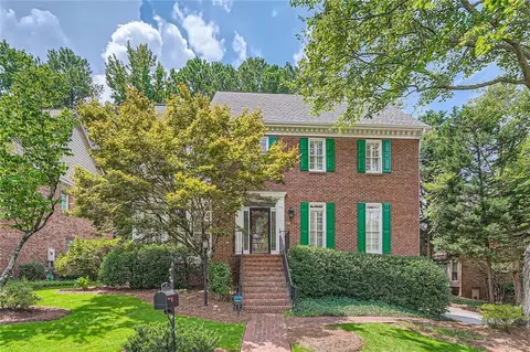 2001 Dunwoody Club Way, Dunwoody, GA 30338