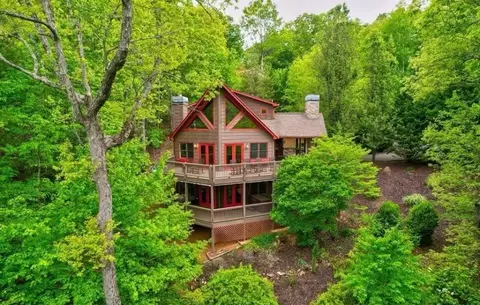 60 Oleta Ct, Ellijay, GA 30540