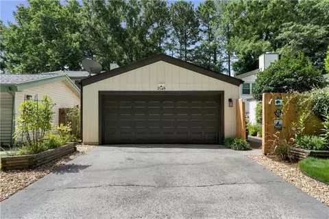 2946 Chipmunk Trl SE, Marietta, GA 30067